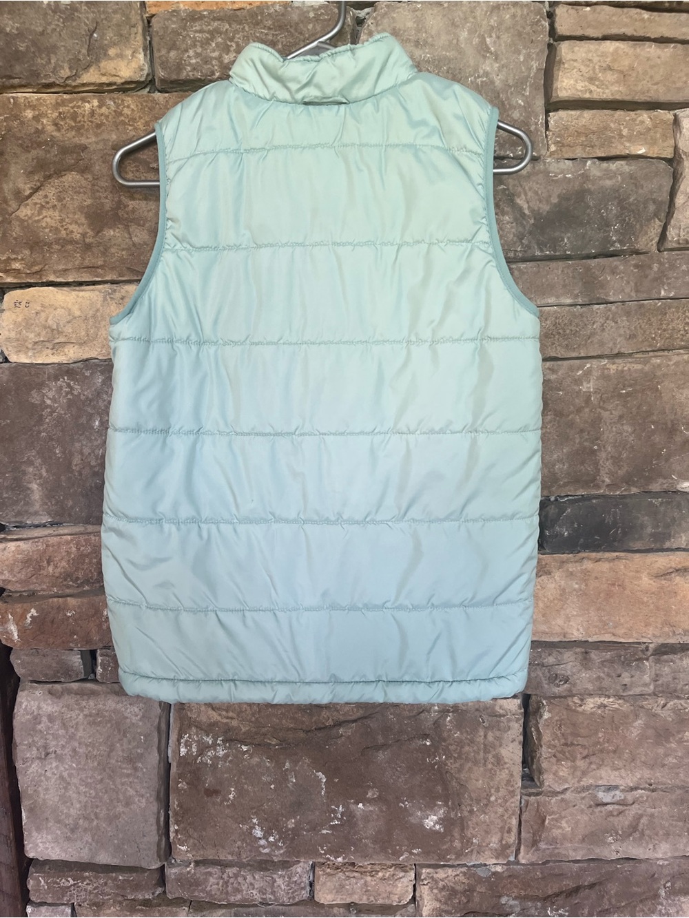 Cat & Jack Kids XL Sage Green Sherpa Lined Puffer Vest - Picture 2 of 7